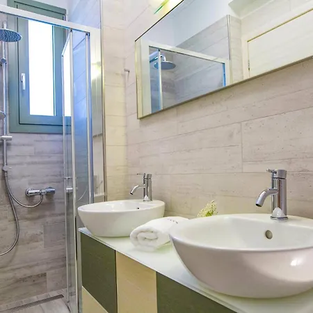 Villa Cypressa By